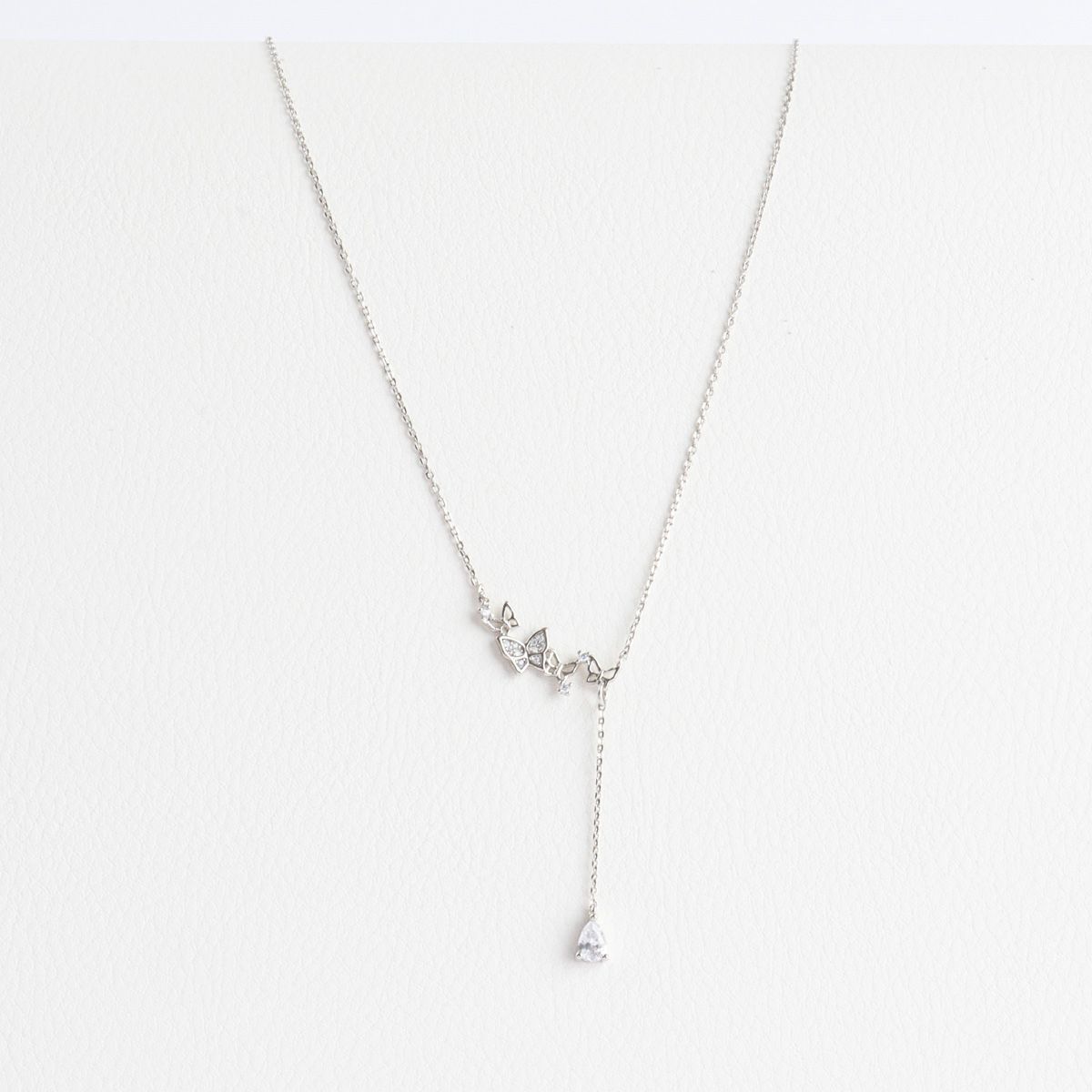 Garden Flutter Necklace