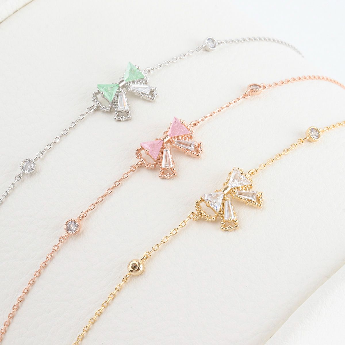 Sparkling Ribbon Bracelet