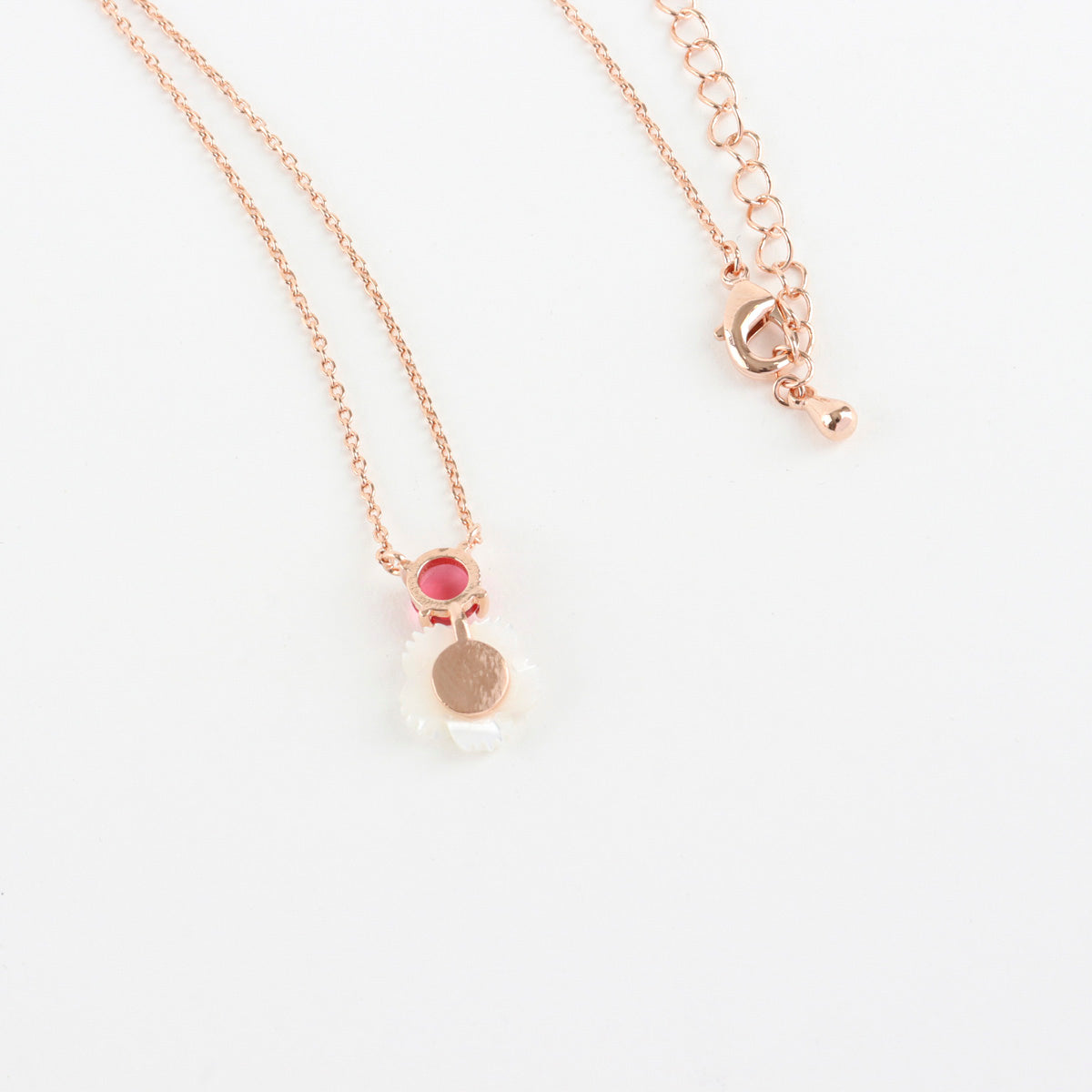 Ruby Flower Shine Necklace