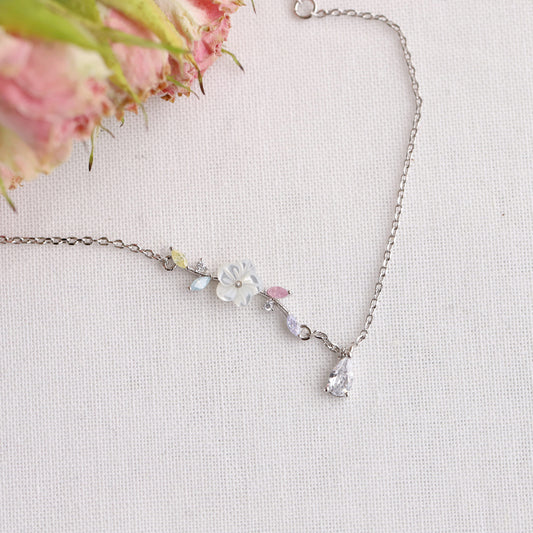Mother-of-pearl Flower Bracelet - Silver
