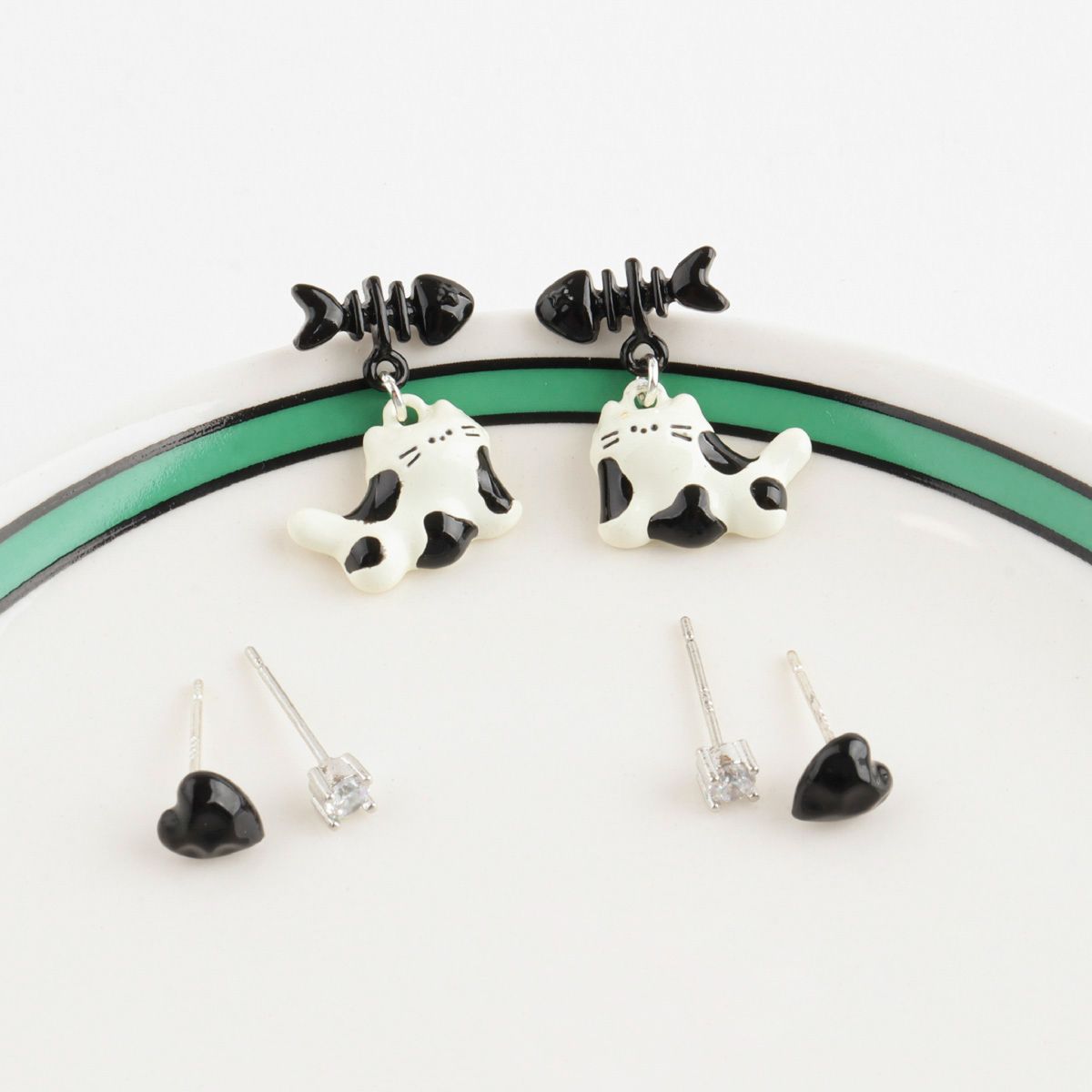 Purr & Splash Earrings Set