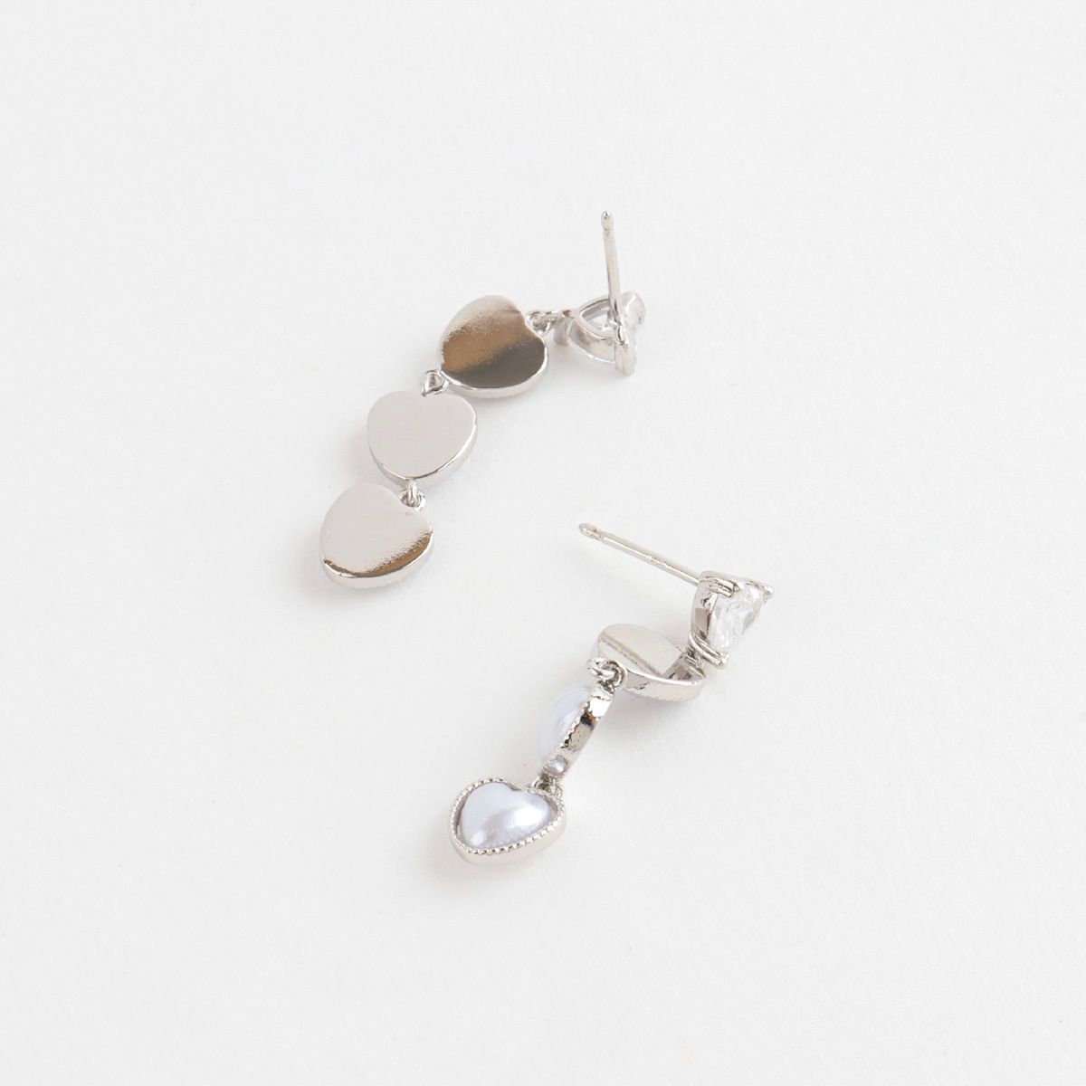 Adore Pearl Earrings
