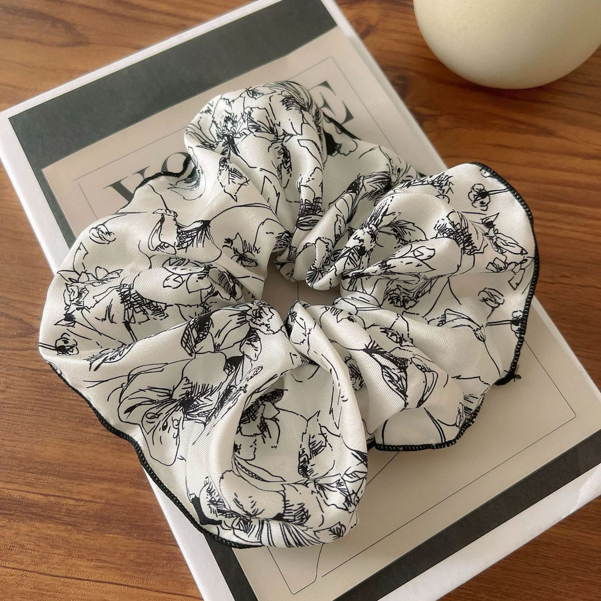 Flower Jumbo Scrunchie