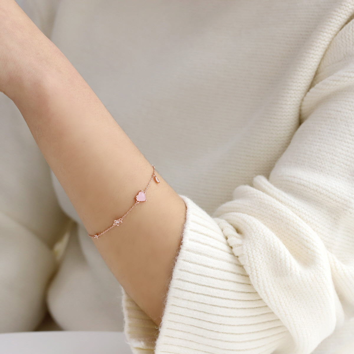 Lovely Pink Heart Cubic Bracelet