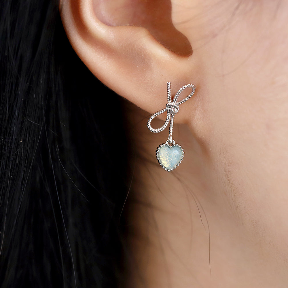 Ribbon Mint Cubic Earrings