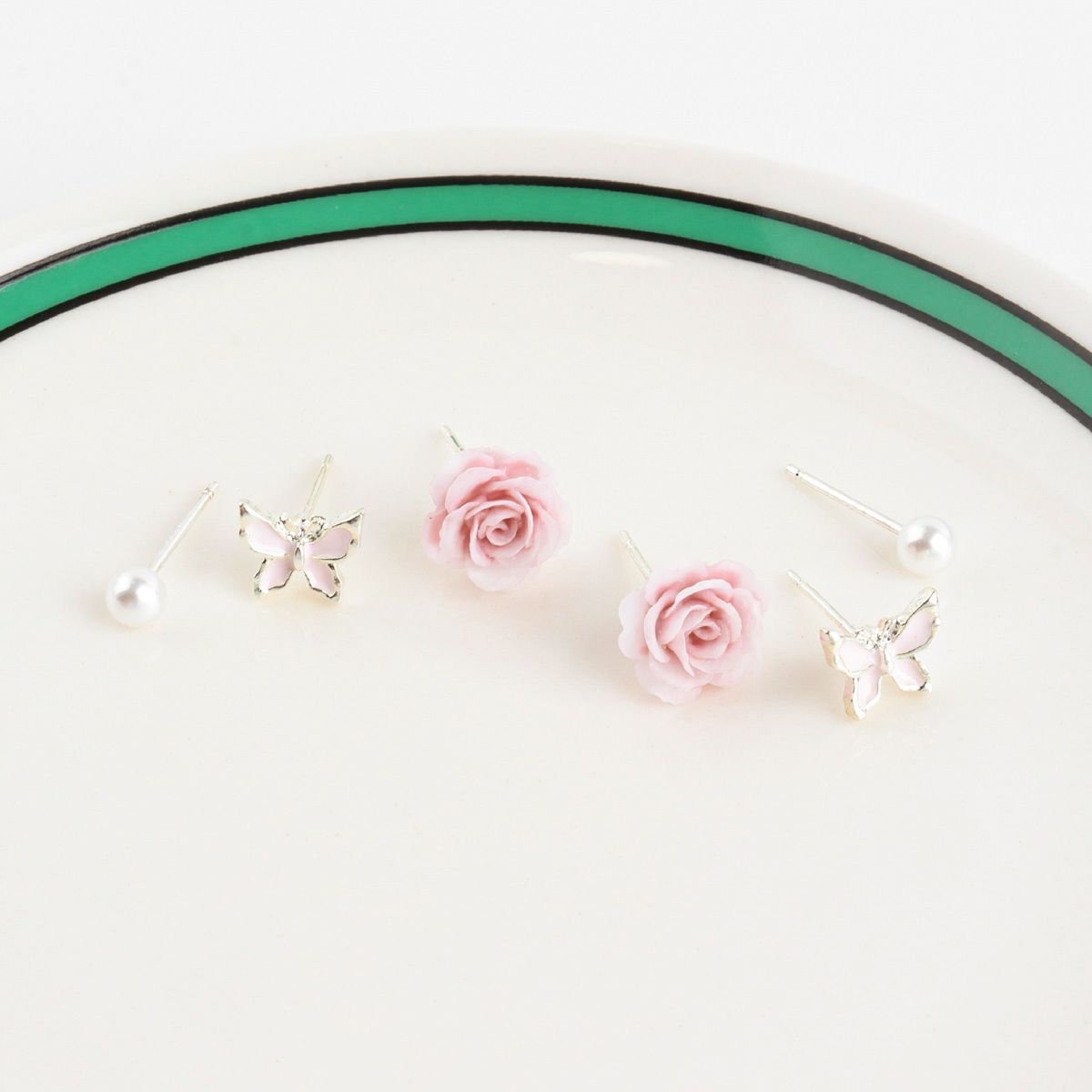 Petal Dance Earrings Set