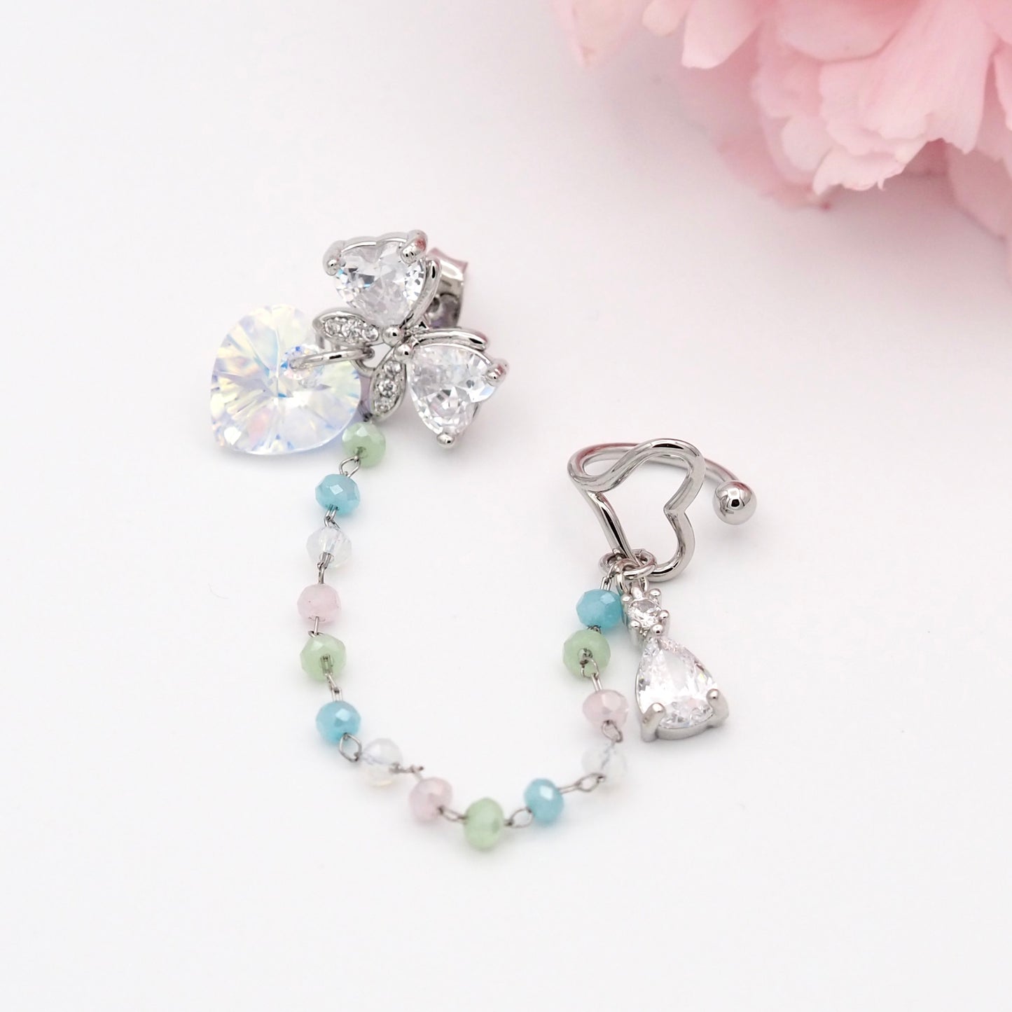 Milky Ribbon Glow Ear Cuff