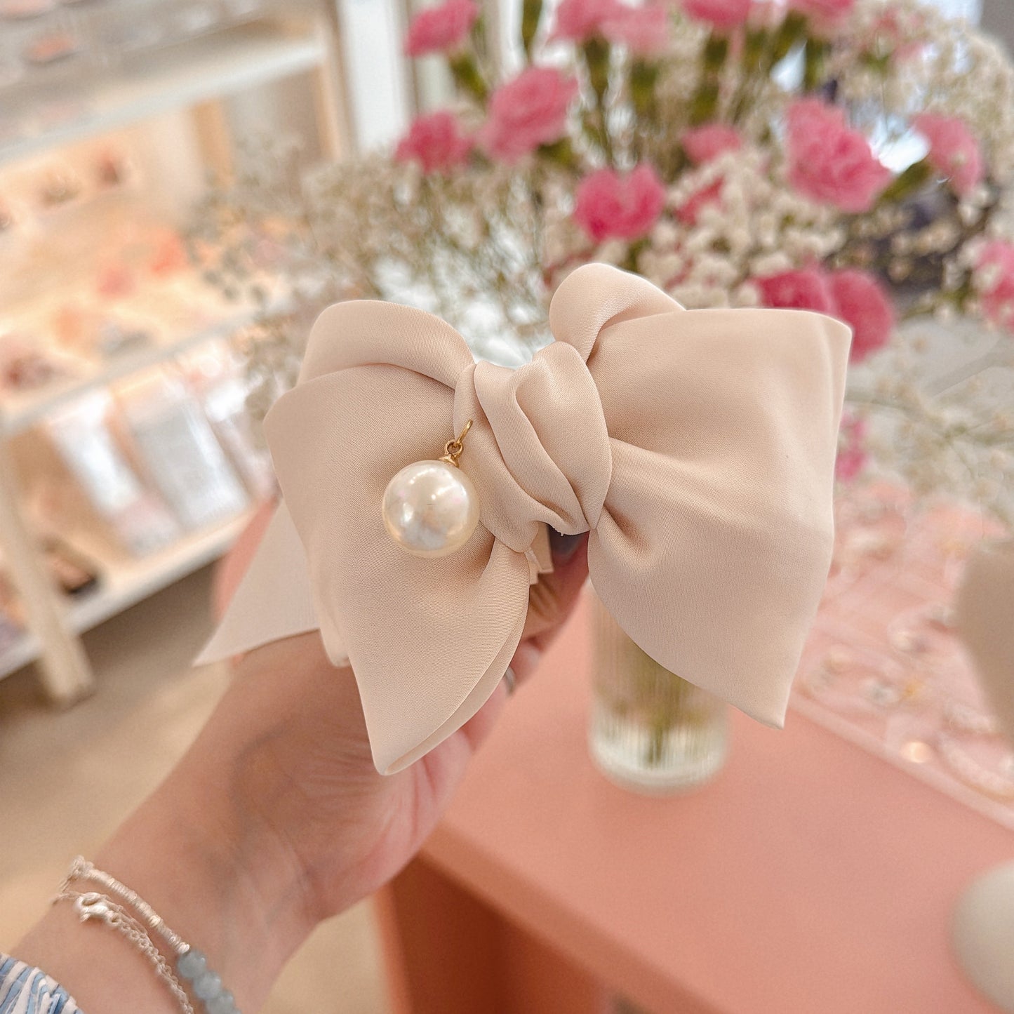 Pearl Ribbon Banana Hairpin