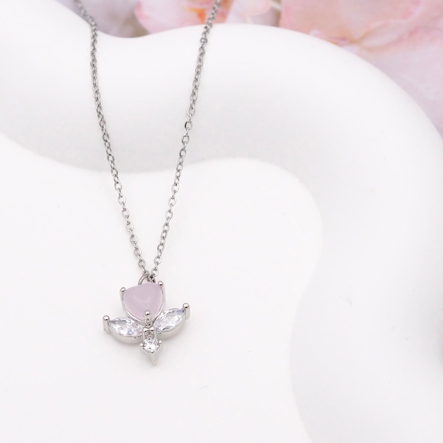 Tulip Belle Necklace