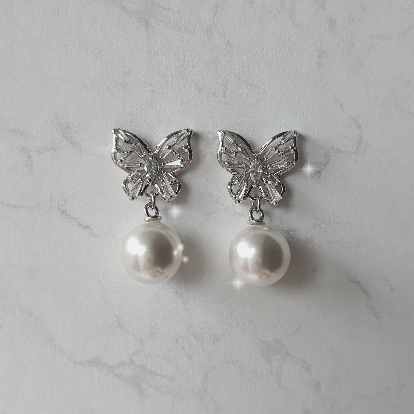 Secret Garden Pearl Earrings