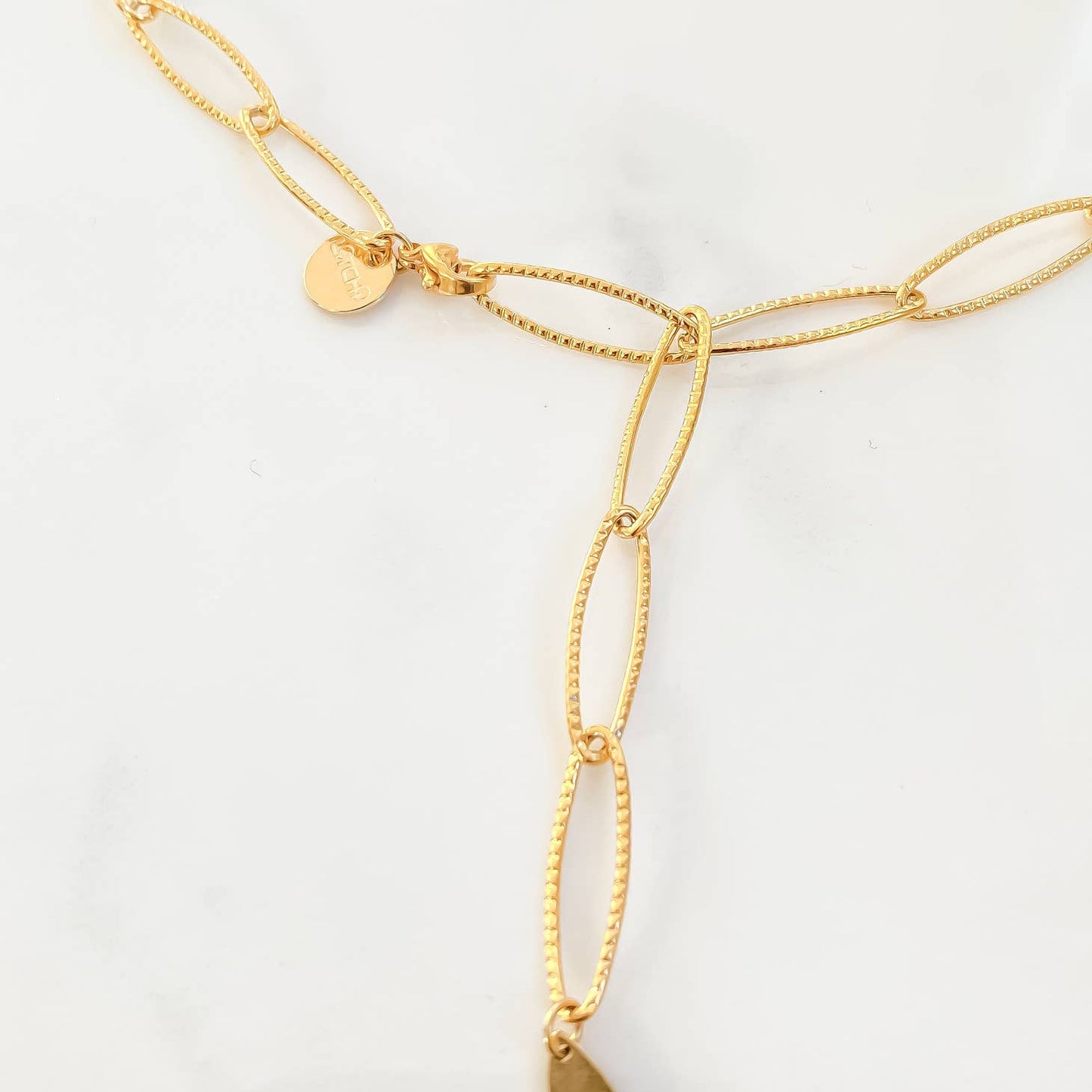 Poppy necklace