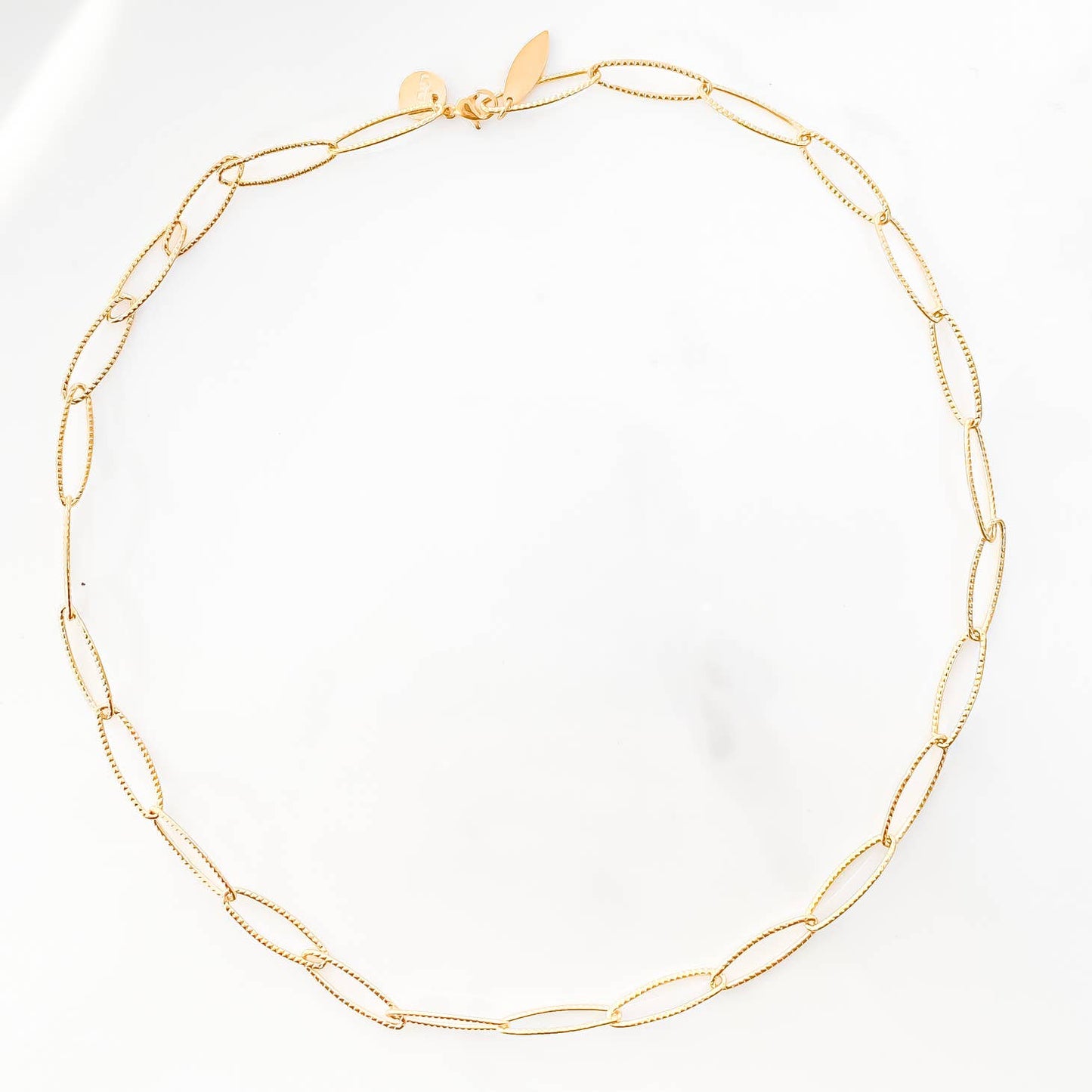 Poppy necklace