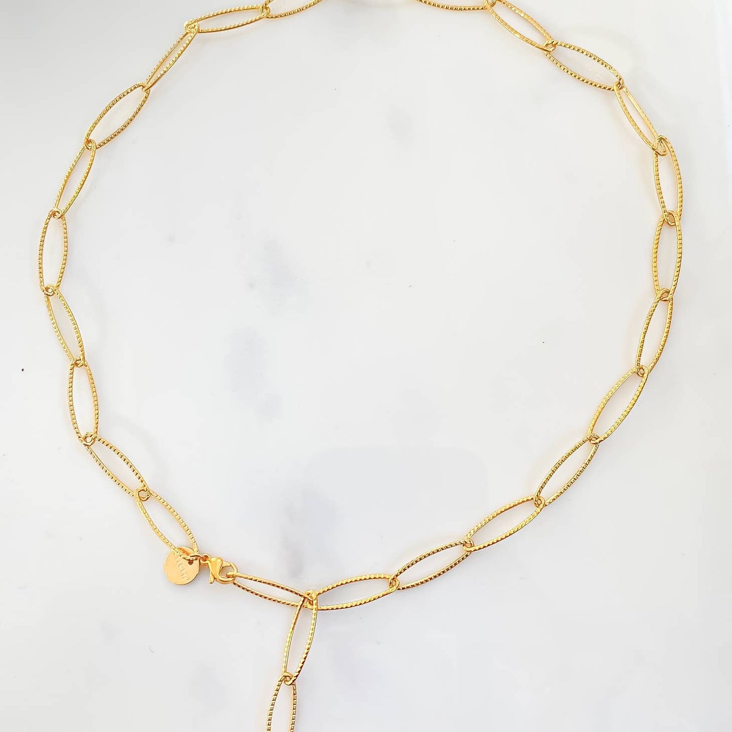 Poppy necklace