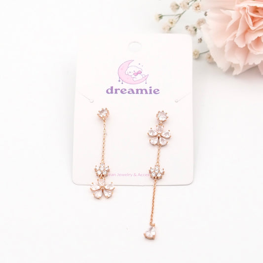 Blooming Moment Earrings