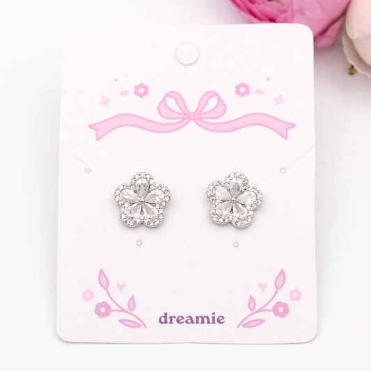 Flower’s Breath Cubic Earrings