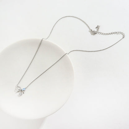 Sparkling Ribbon Necklace