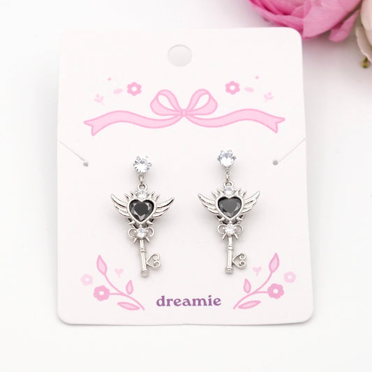Sailor Moon Heart Earrings - Black