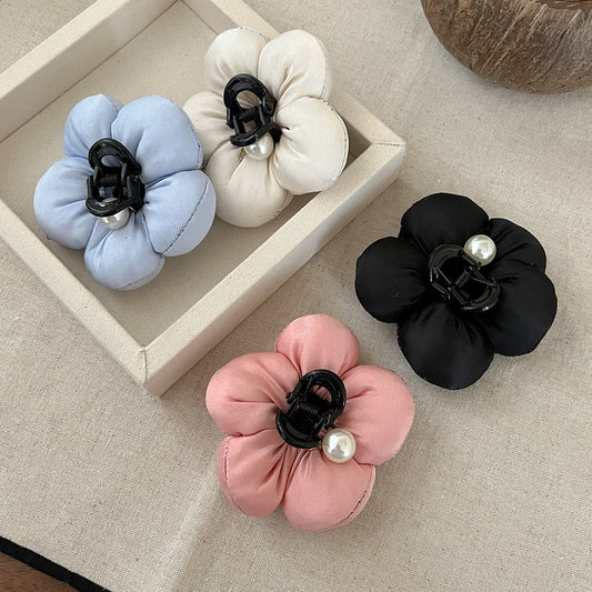 Mini Petal Puff Hair Clip