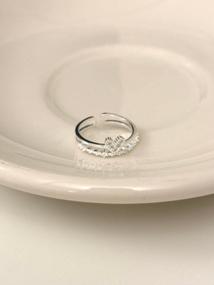 925 Silver Lover’s Trace  Ring