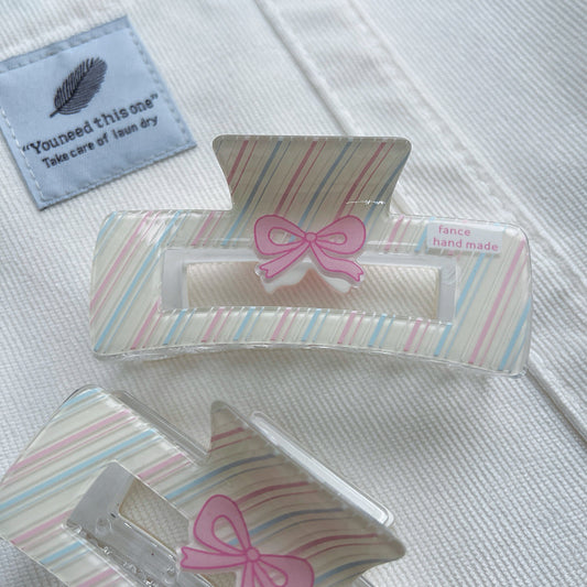 Joyful Ribbon Hair Claw
