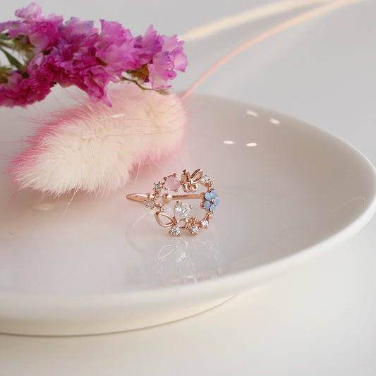 Dreamy Flutter Ring