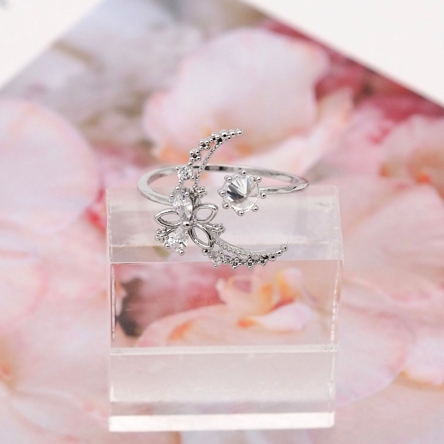 Twinkle Moon Ring