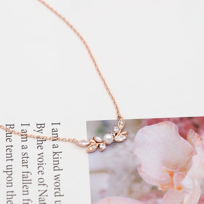 Floral Wreath Necklace