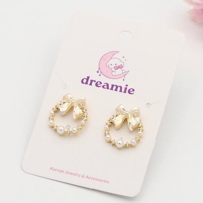 Pearl Ribbon Delight Earrings