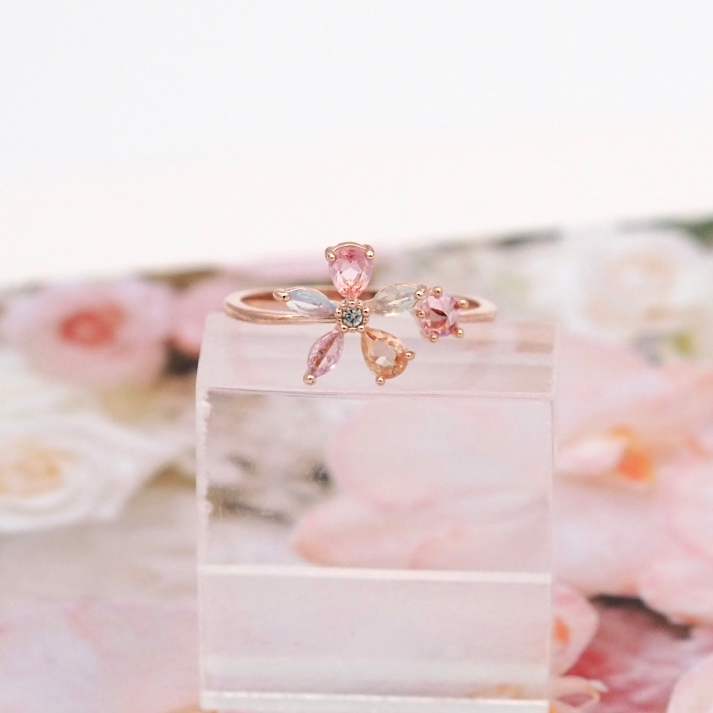 Crystal Petal Dream Ring - rose gold