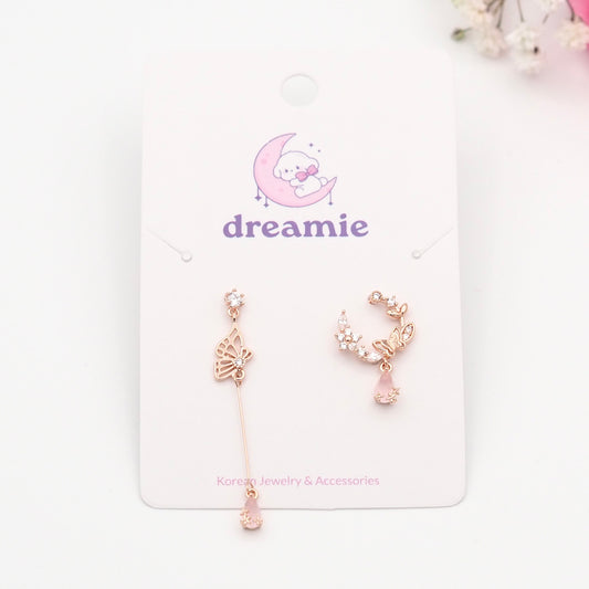 Fluttering Petal Love Earrings