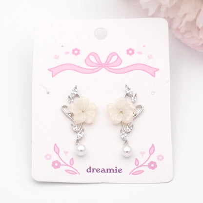 Garden of Moon Pearls Earrings