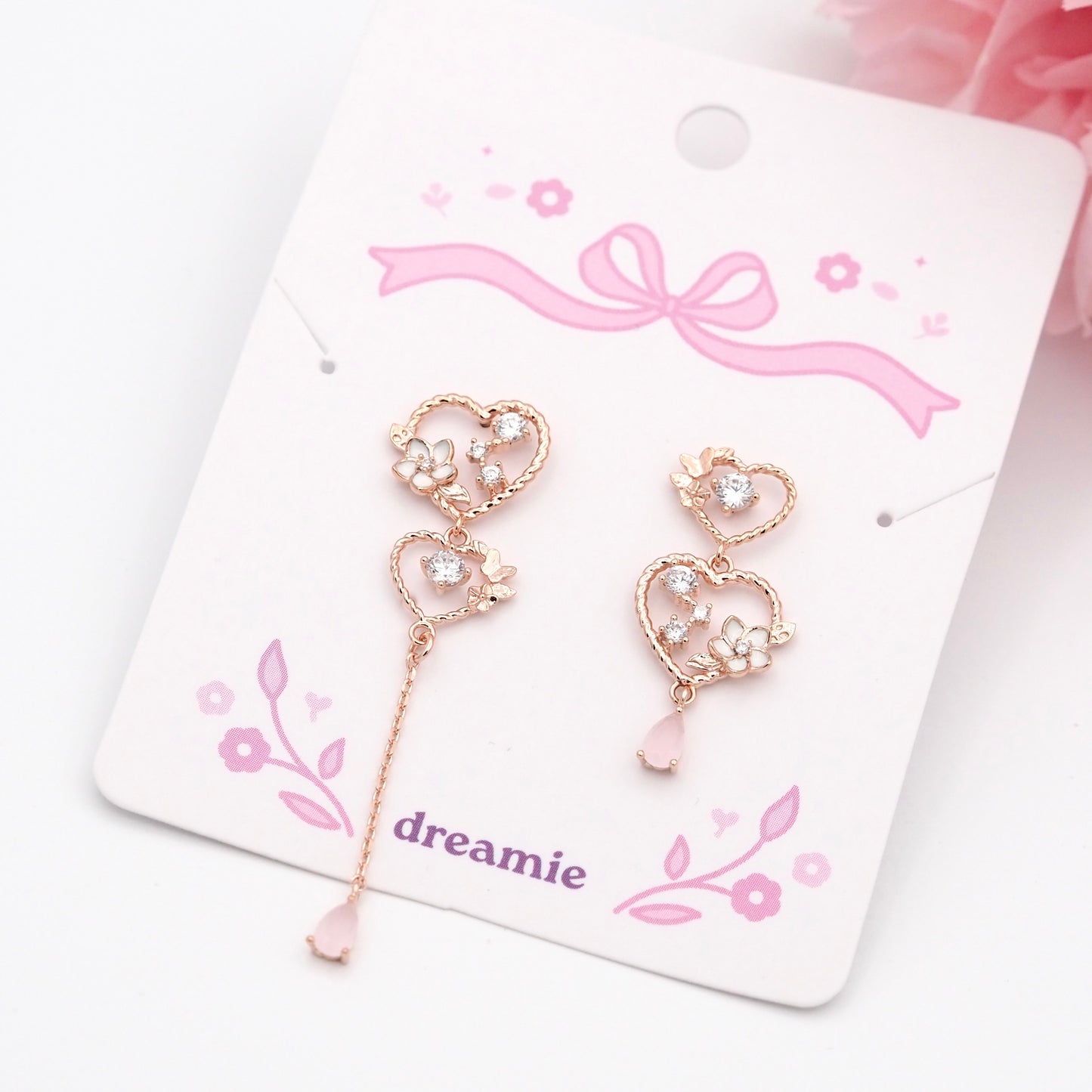 Rosé Bloomfly Earrings