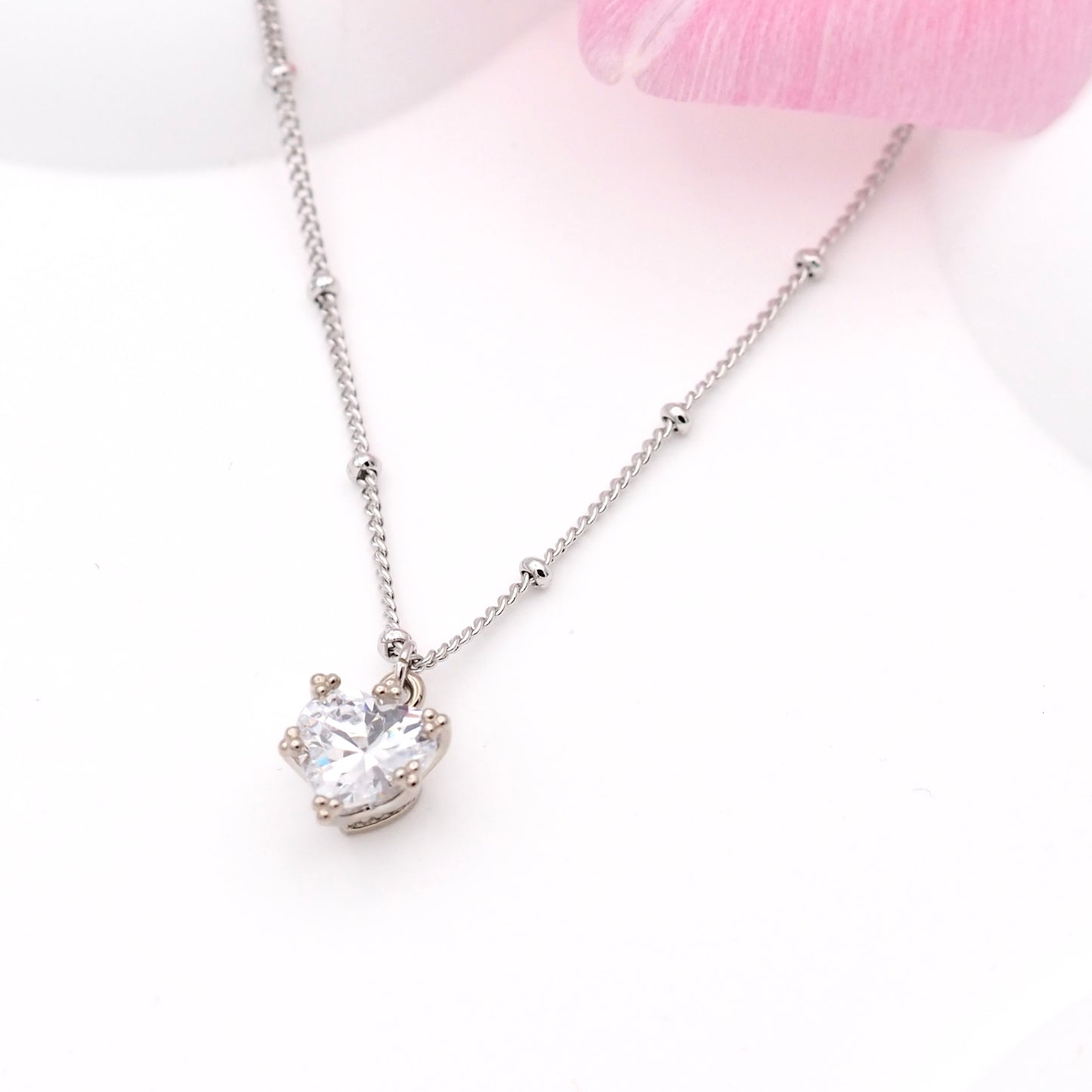 Soft Aura Heart Semi Choker Necklace