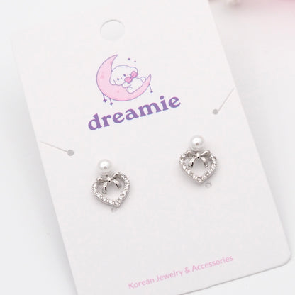 Loveknot Pearl Earrings