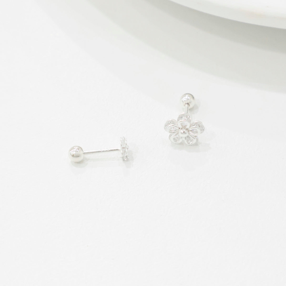 Mini Silver 925 Sparkling Flower Piercing